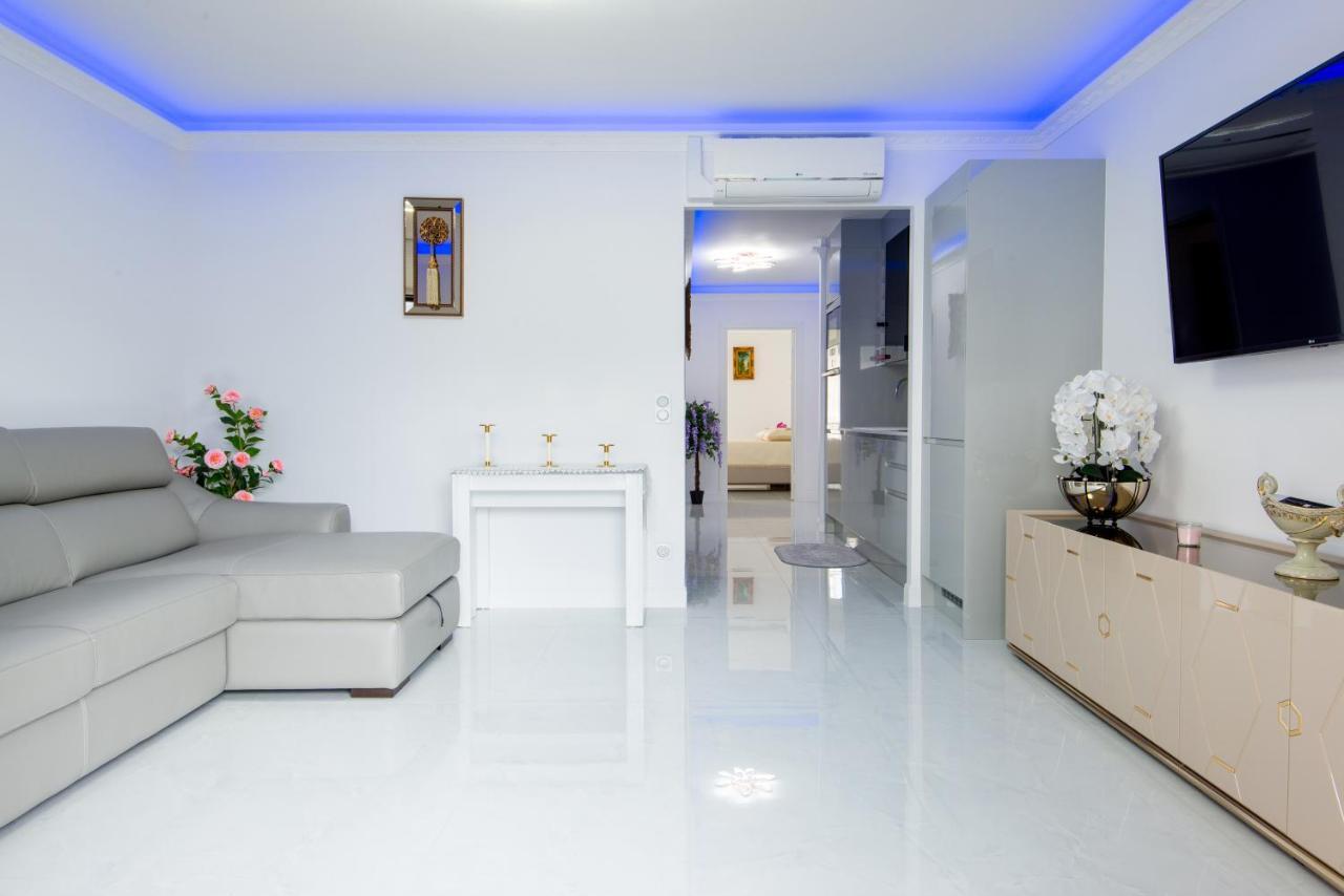 La Perle Bleue - Central - Vue Mer - Wifi Roquebrune-Cap-Martin Exterior foto